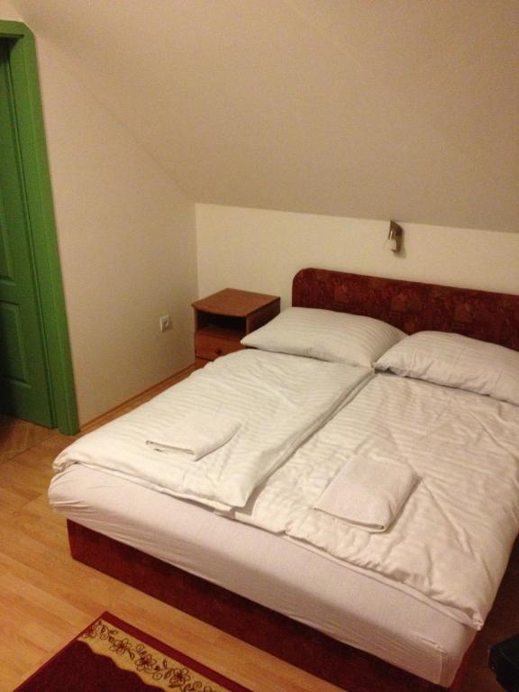 Zatonyi Csarda Panzio Bed & Breakfast Dunasziget Oda fotoğraf