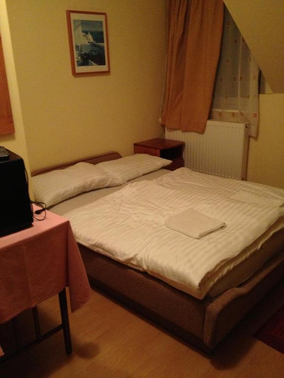 Zatonyi Csarda Panzio Bed & Breakfast Dunasziget Oda fotoğraf